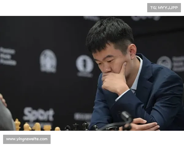 中国国际象棋队新老交替 丁立人稳居世界前三持续领跑 中国国际象棋队新老交替 丁立人稳居世界前三持续领跑